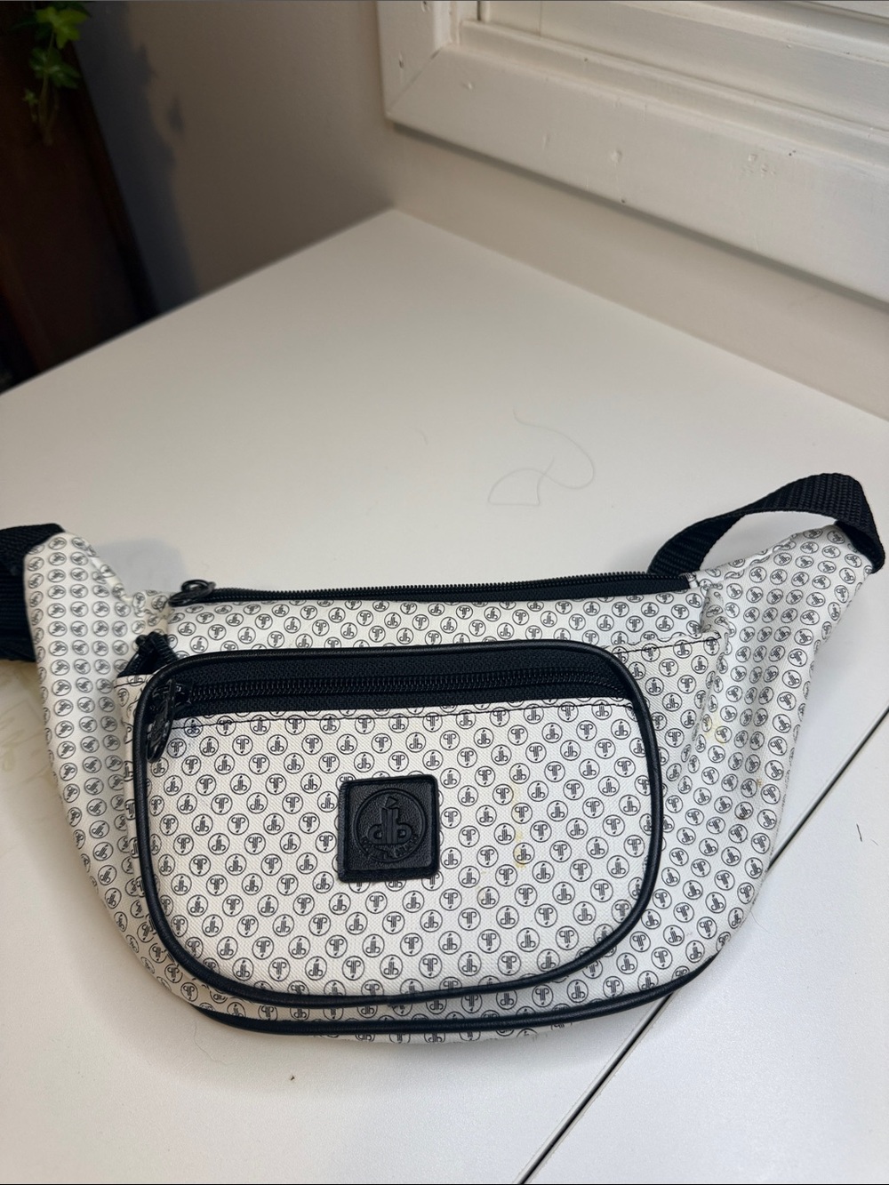 Vintage Daniel Hugo Monogram Fanny Pack Belt Bag Y2K - FLAWED